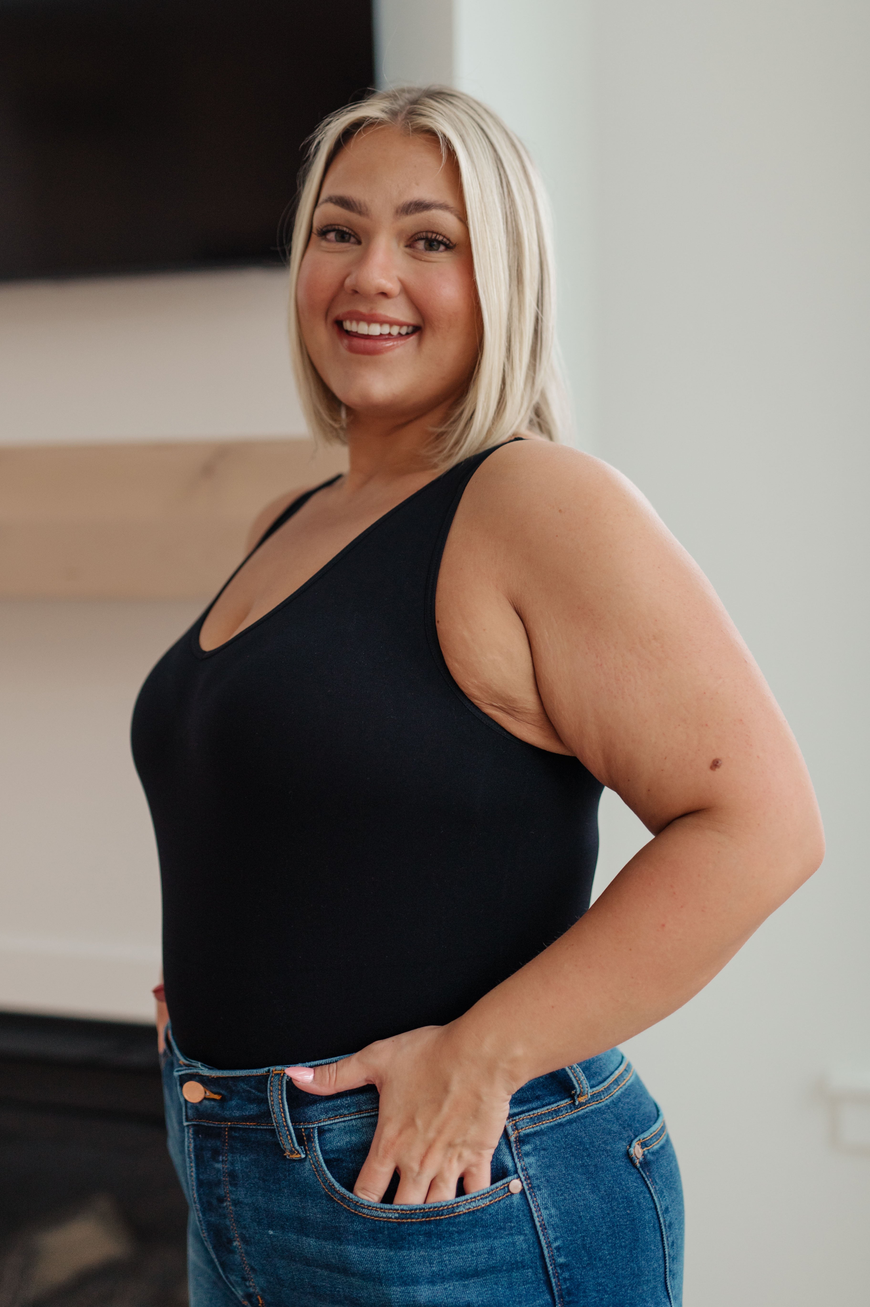 The Basics Bodysuit In Black – Aimaleigh's Boutique